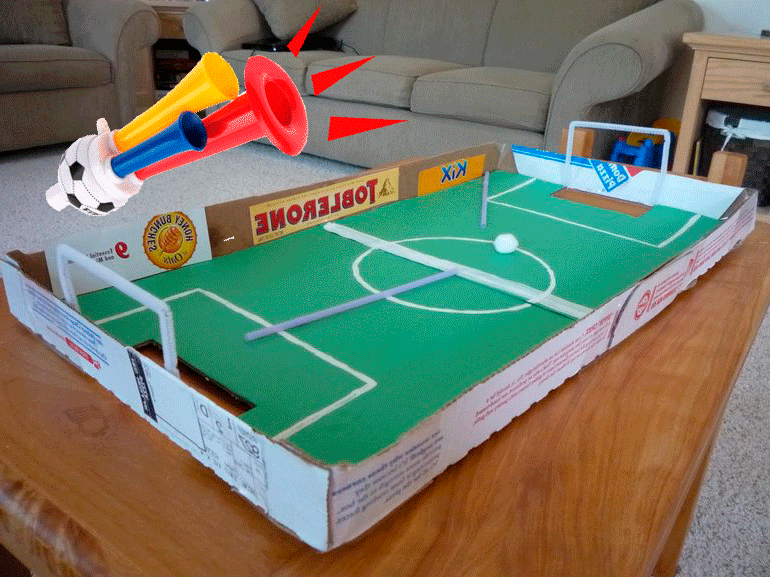 Воздушный футбол из коробки для пиццы